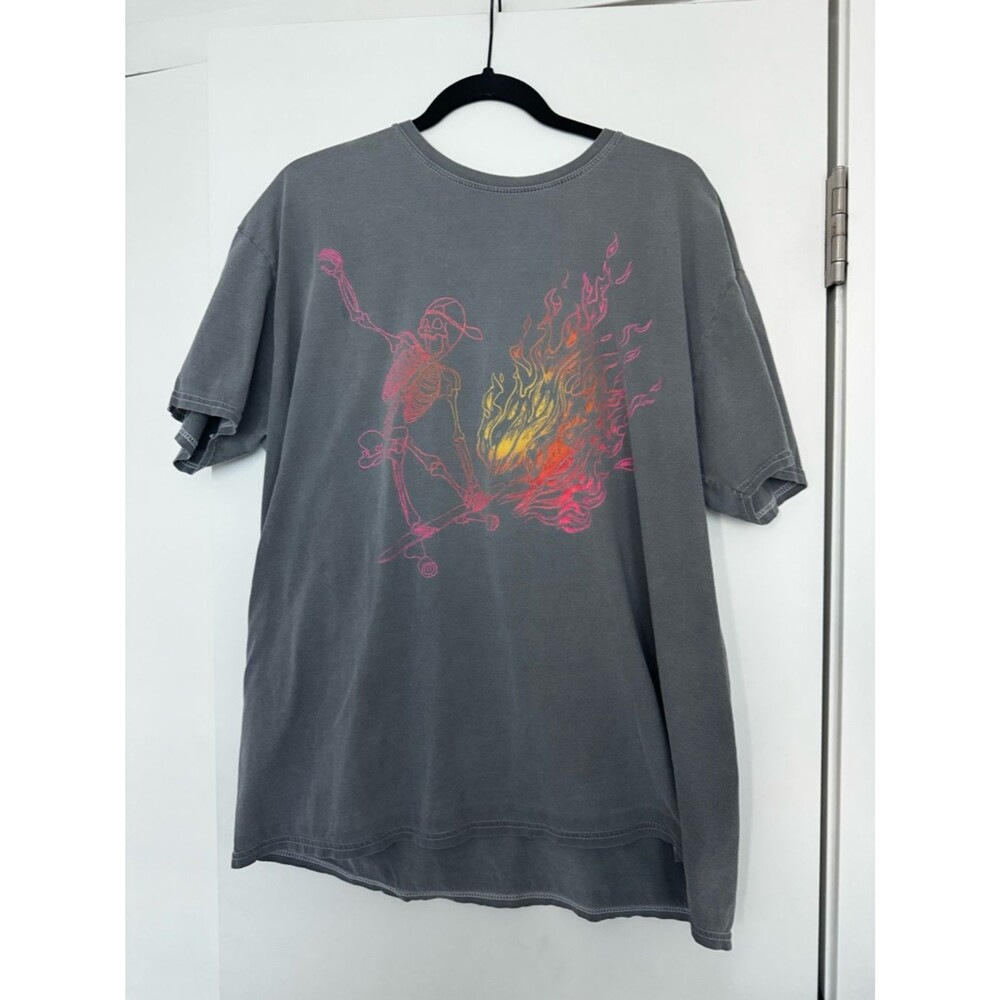 Urban Outfitters Project Social T Graphic Skate Skeleton Gray Top